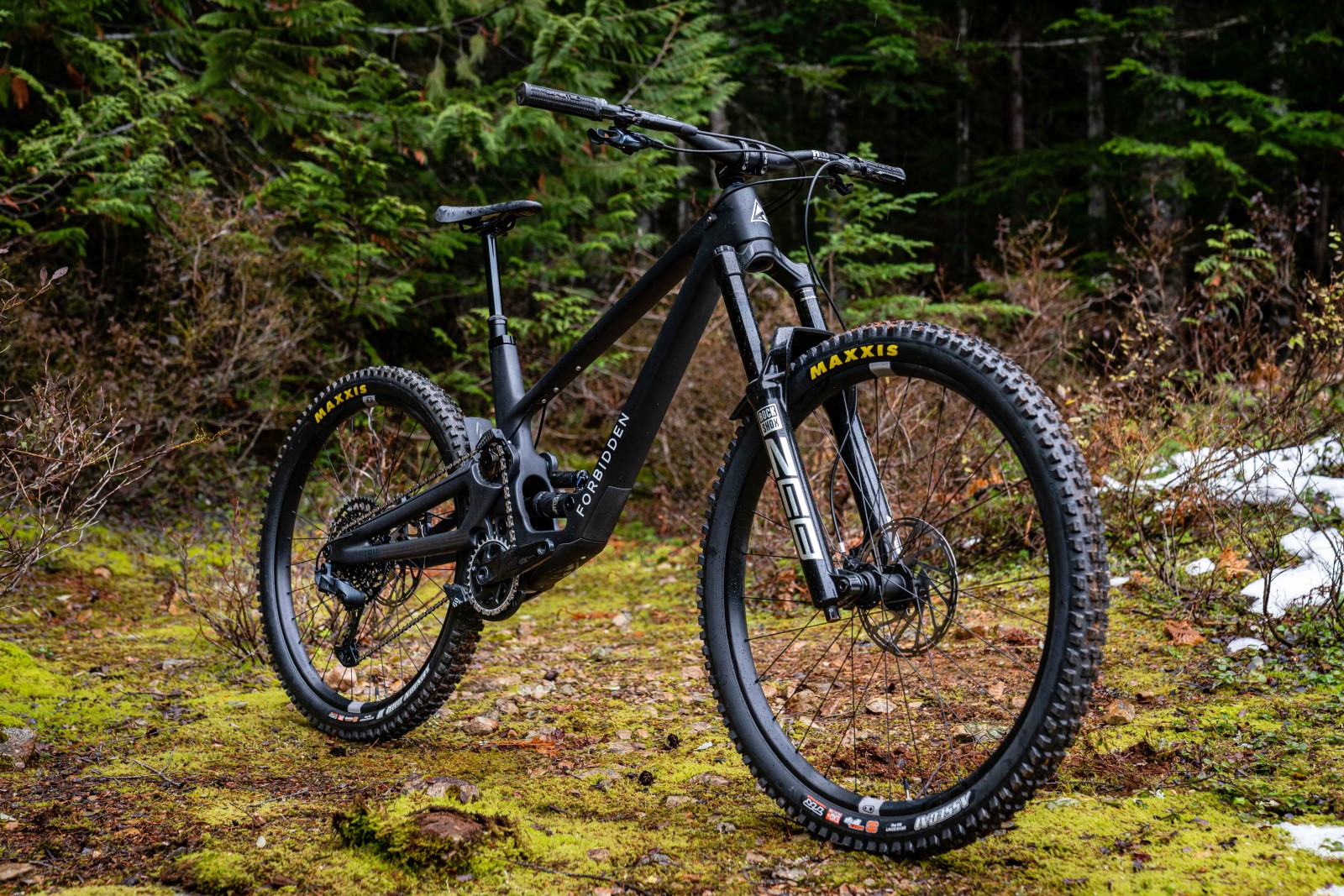 Forbidden Announces New Dreadnought GX LTD Team Edition Bike